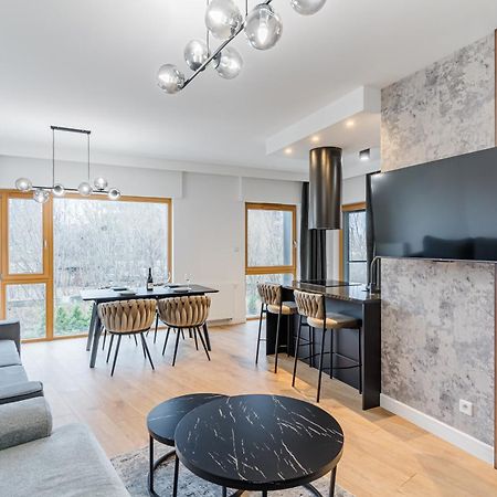 Apartmate- Oldtown Sienna Grobla Comfy Apartment Sauna & Free Gym 그단스크 외부 사진